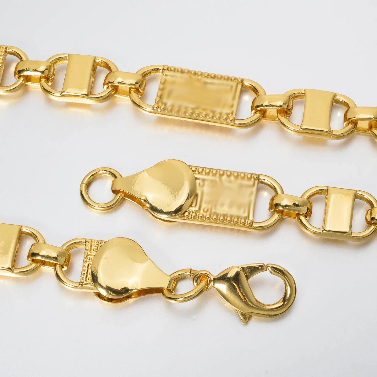 Golden Harmony Set - Stilvolle Kette & Armband