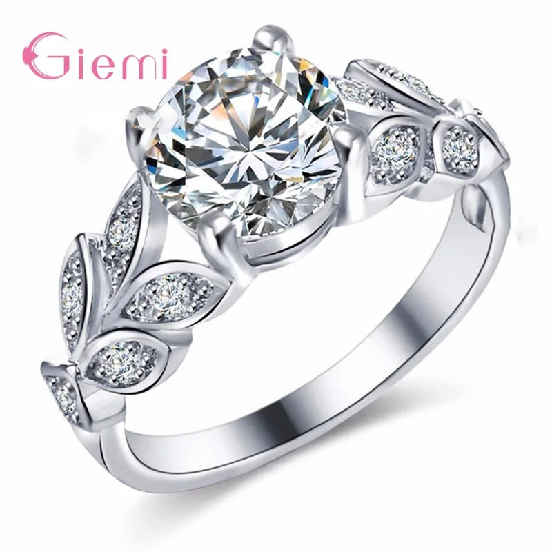 Damenring aus 925er Sterlingsilber mit Zirkonia