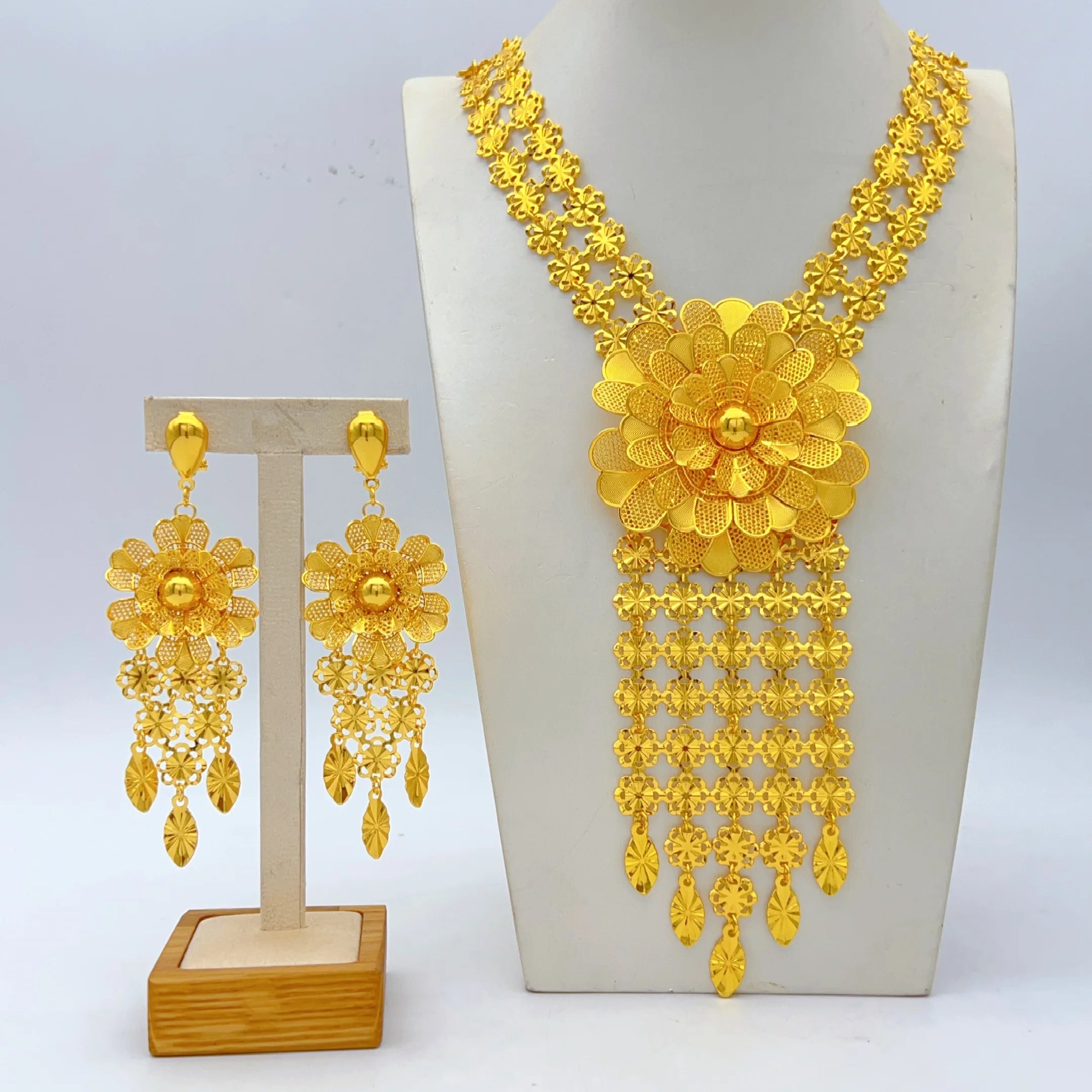 Arabella Gold Set